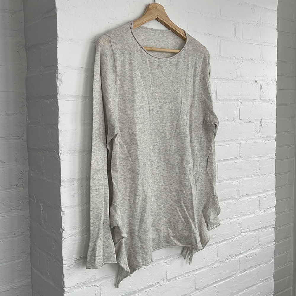 Long Sleeve Ruffled Shirt - Picture 5 of 7